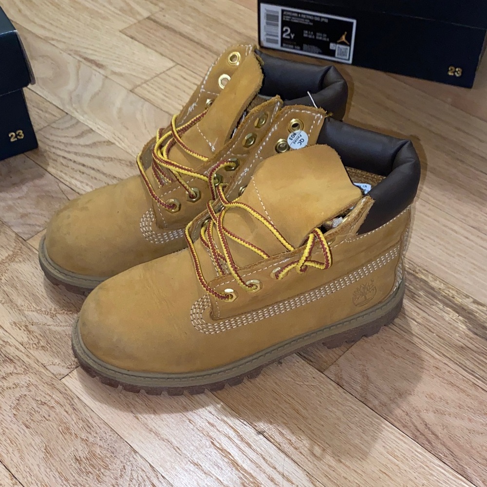 Timberland Tan Boots with Brown Details